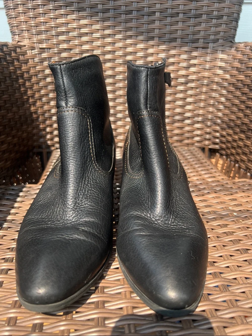Sofft Black Leather Ankle Booties with Side Zip